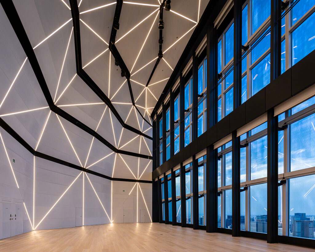 パンチングメタルの内装天井・壁面パネルの仕様